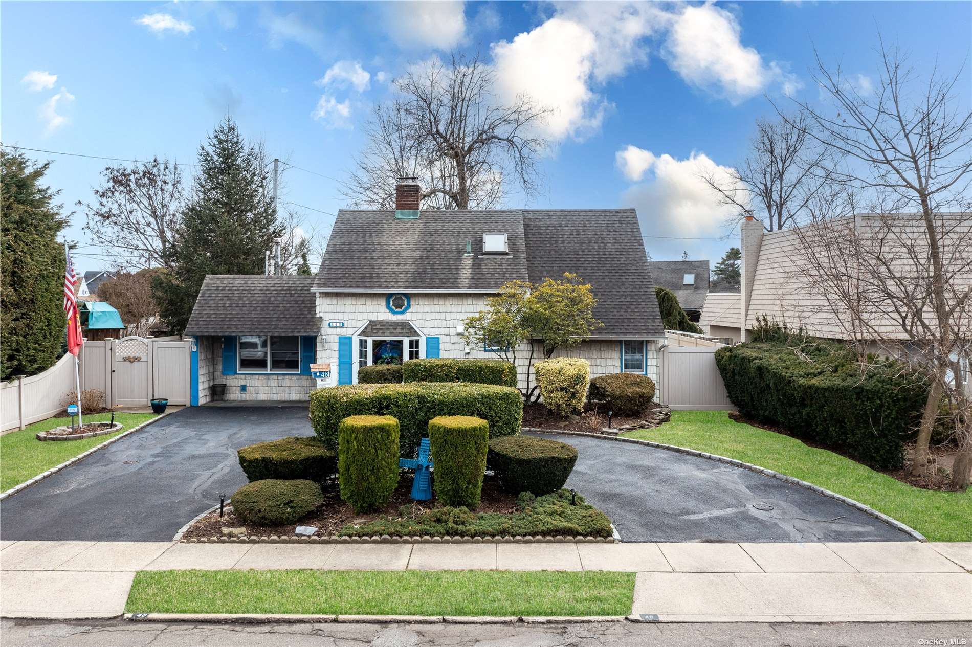 #1 photo, 48 Hearth Lane, 長島 西布雷 Westbury , NY 11590