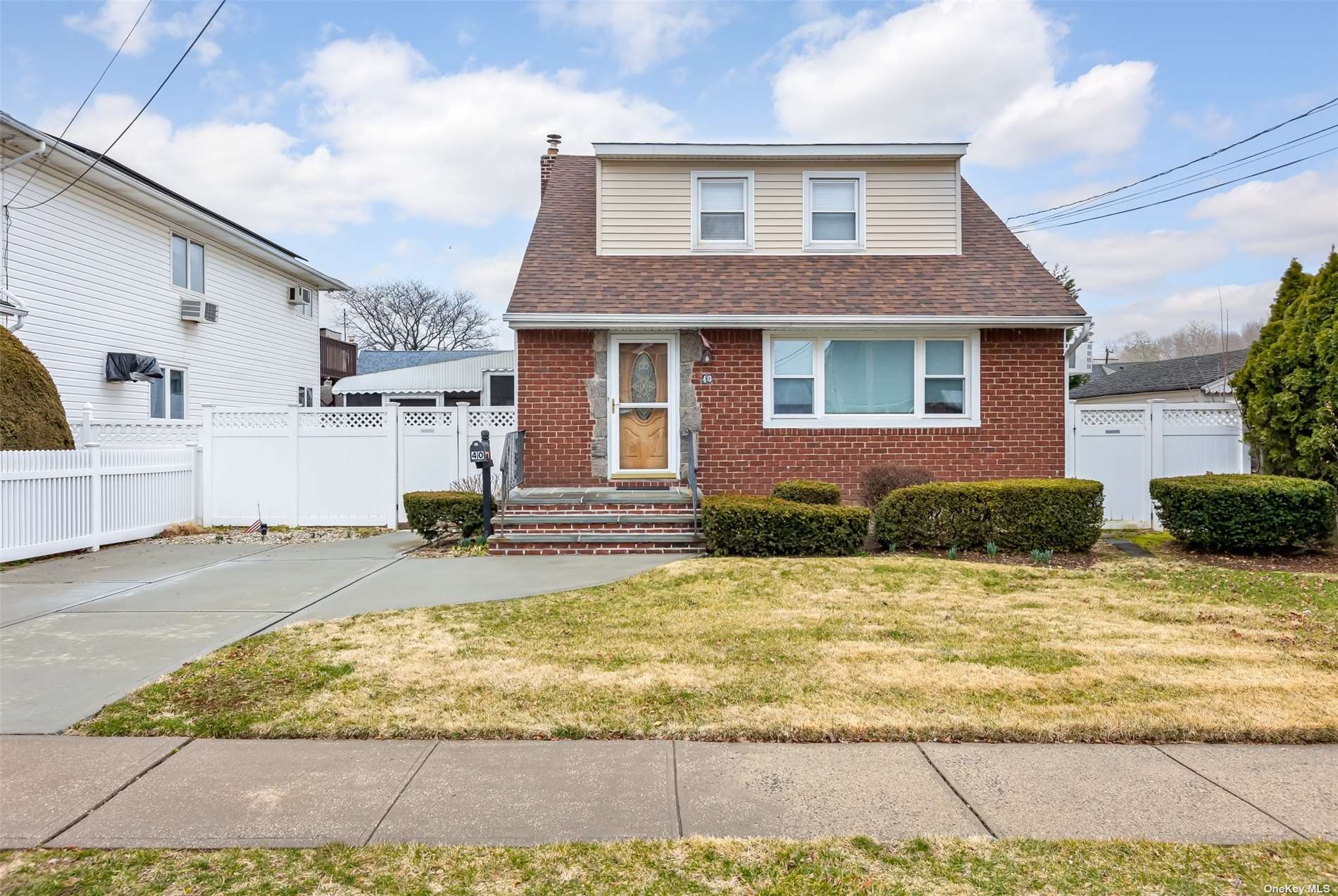 #1 photo, 40 Whaley Avenue, 長島 貝斯佩奇 Bethpage , NY 11714