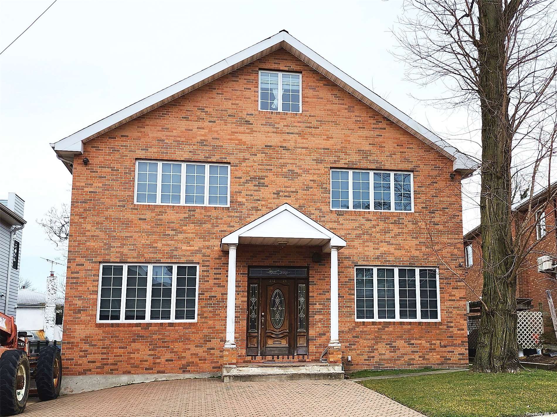 #1 photo, 252-24 Leith Road, 皇后区 小颈 Little Neck , NY 11362