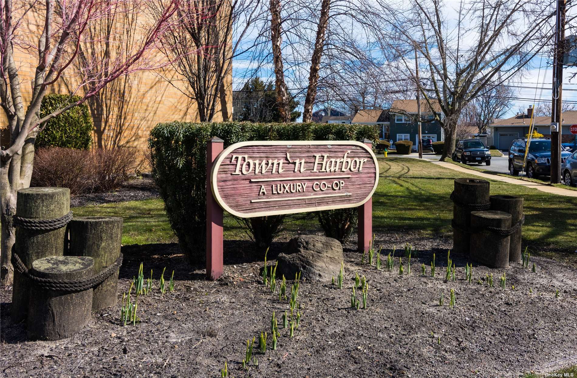 #1 photo, 220 Westend Avenue, 長島 Freeport , NY 11520