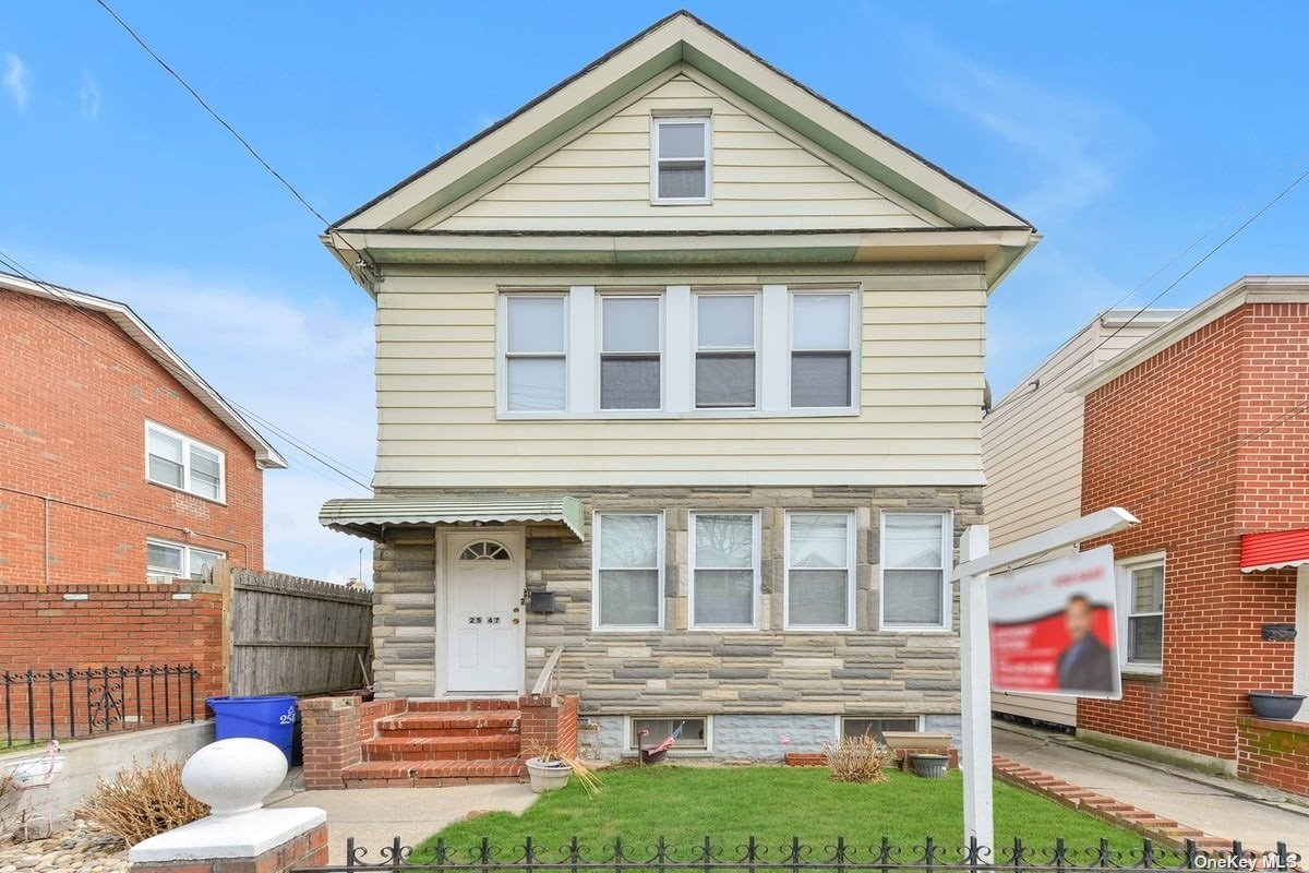 #1 photo, 25-47 124th Street, 法拉盛 Flushing , NY 11354