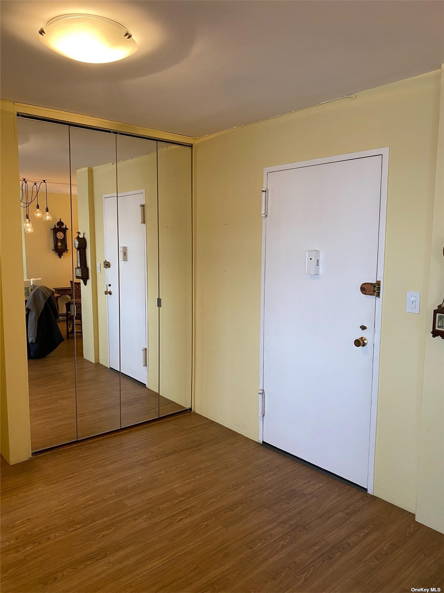 #1 photo, 220-55 46 Avenue, কুইন্‌স Bayside , NY 11361