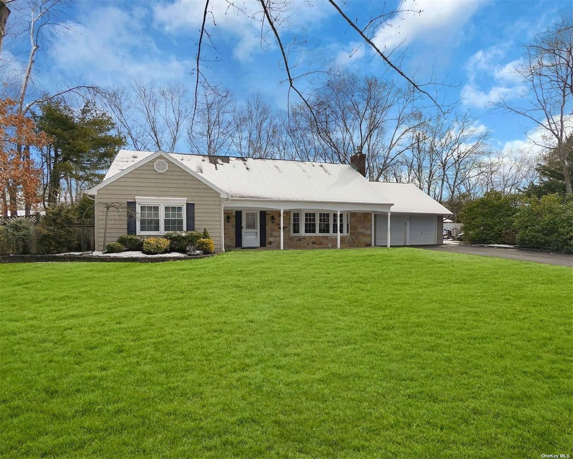 #1 photo, 123 Sycamore Circle, 东长岛 Stony Brook , NY 11790