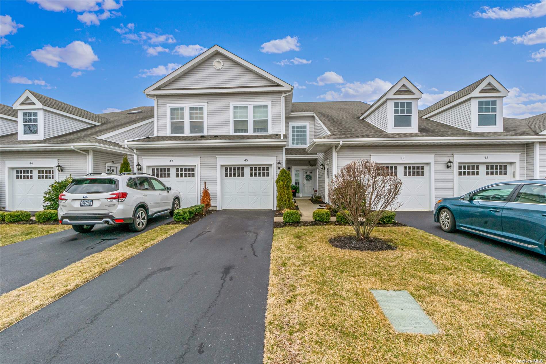 #1 photo, 45 Cricket Court, 東長島 Shirley , NY 11967