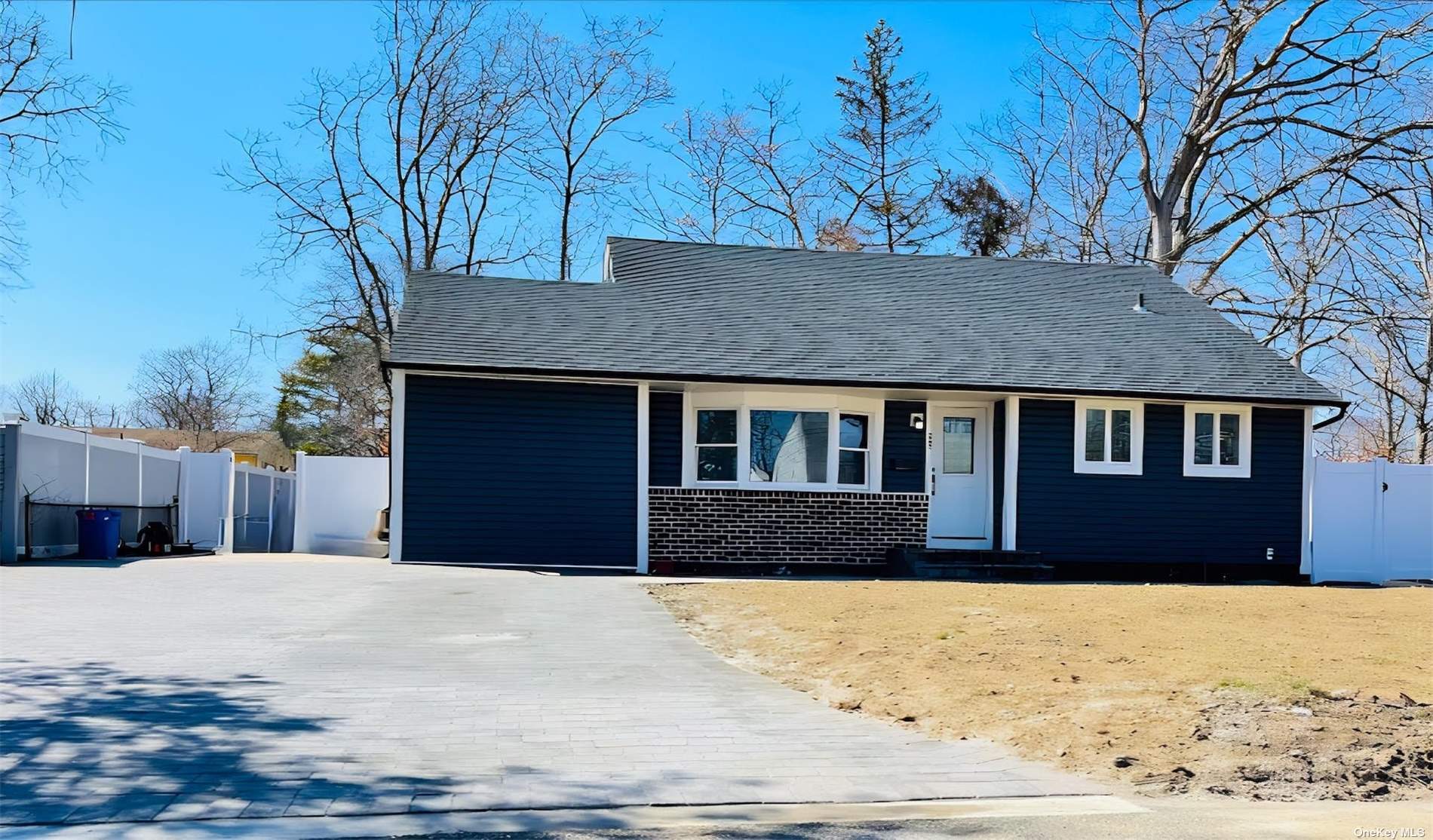 #1 photo, 22 William Street, 東長島 海湾 Bay Shore , NY 11706