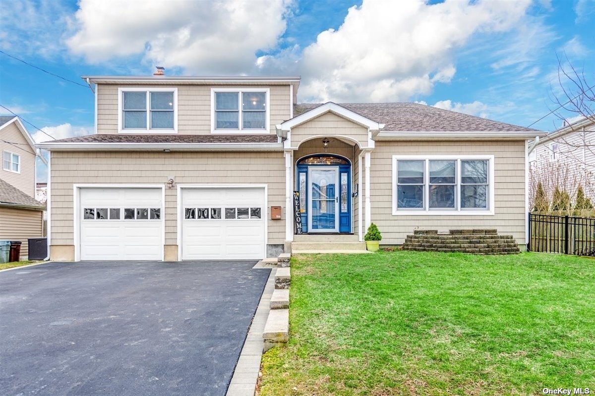 #1 photo, 156 Annuskemunnica Road, 东长岛 Babylon , NY 11702