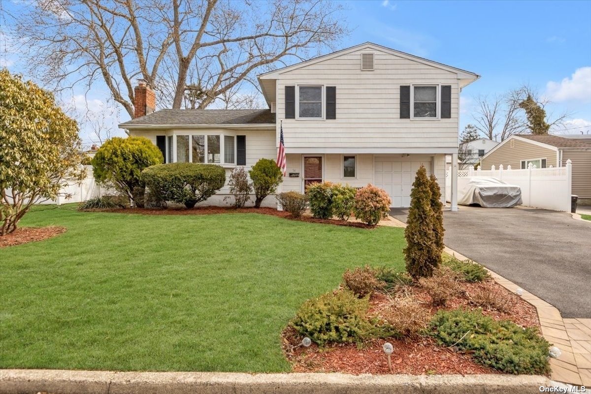 #1 photo, 54 Elderwood Lane, 東長島 梅尔维尔 Melville , NY 11747