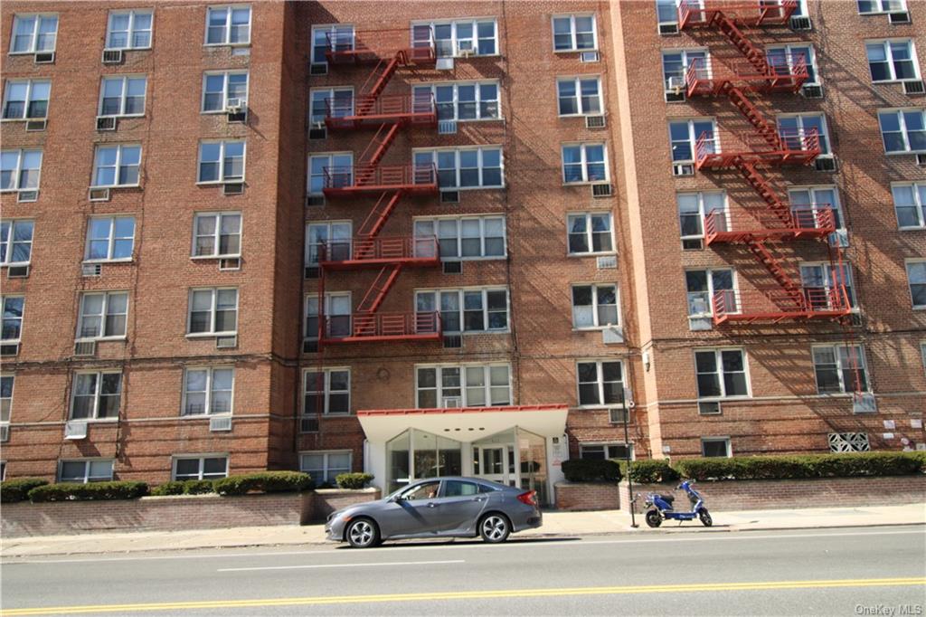 #1 photo, 6535 Broadway, 布朗士 Bronx , NY 10471