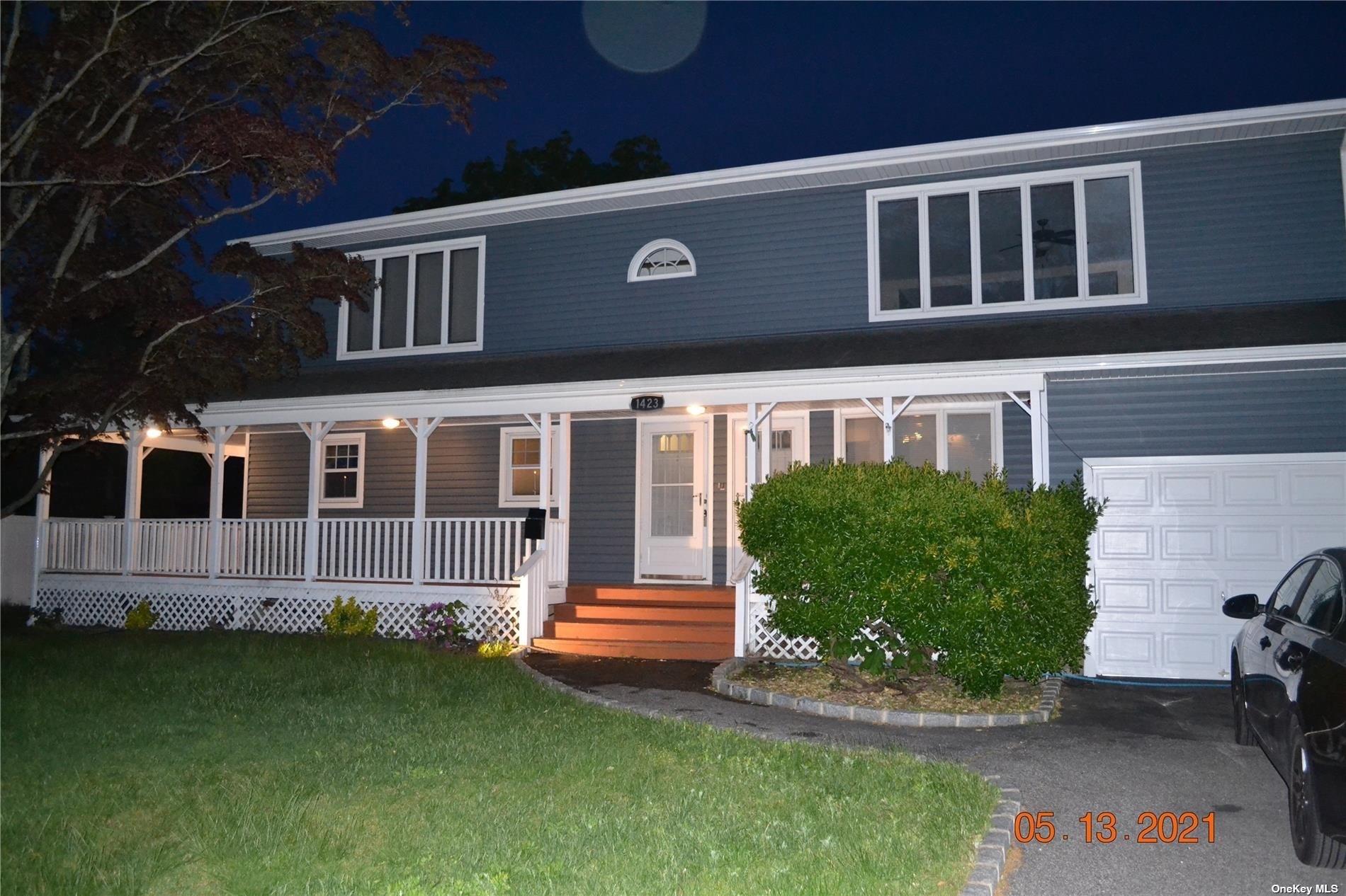 #1 photo, 1423 9th Street, 东长岛 West Babylon , NY 11704