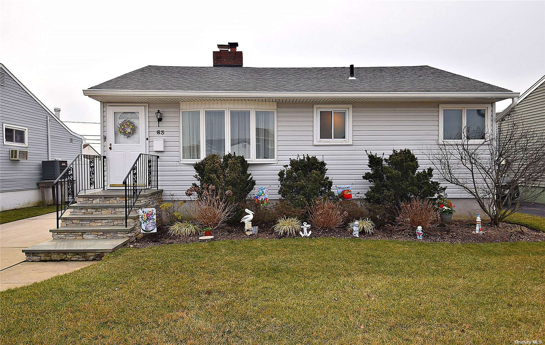 #1 photo, 63 Tyler Street, 長島 Freeport , NY 11520