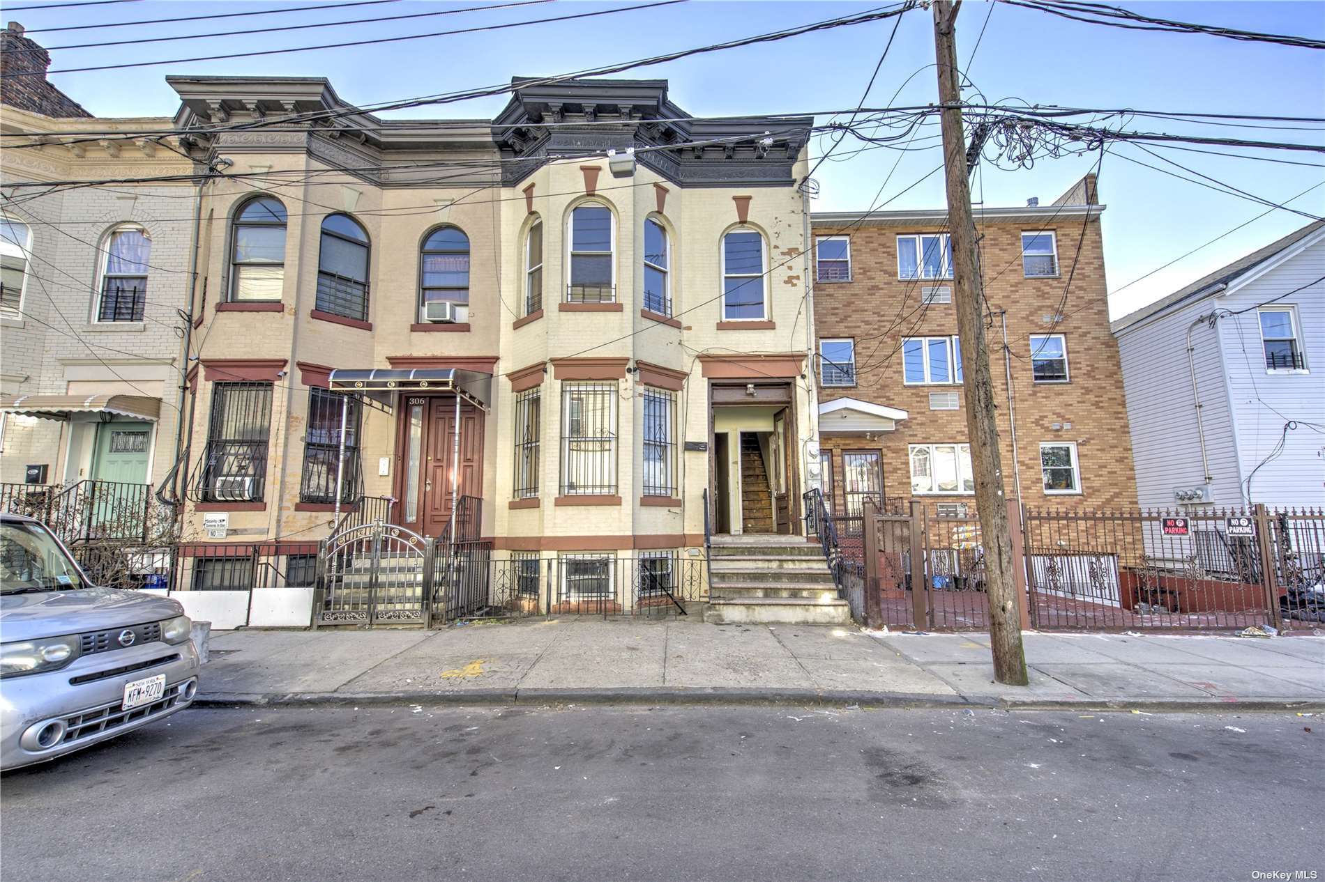 #1 photo, 304 Ashford Street, 布鲁克林 East New York , NY 11207