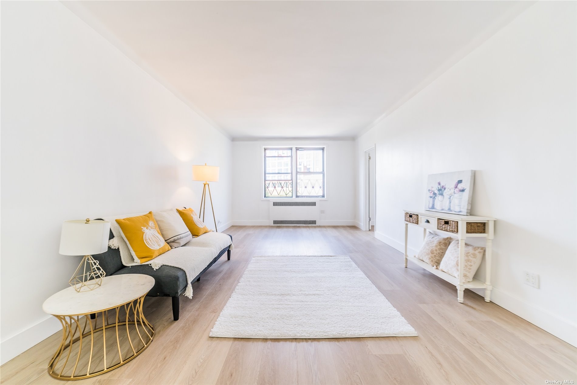 #1 photo, 69-40 Yellowstone Boulevard, 皇后區 森林小丘 Forest Hills , NY 11375