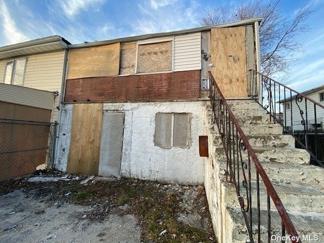 #1 photo, 69-44 Hillmeyer Avenue, 皇后区 Far Rockaway , NY 11692