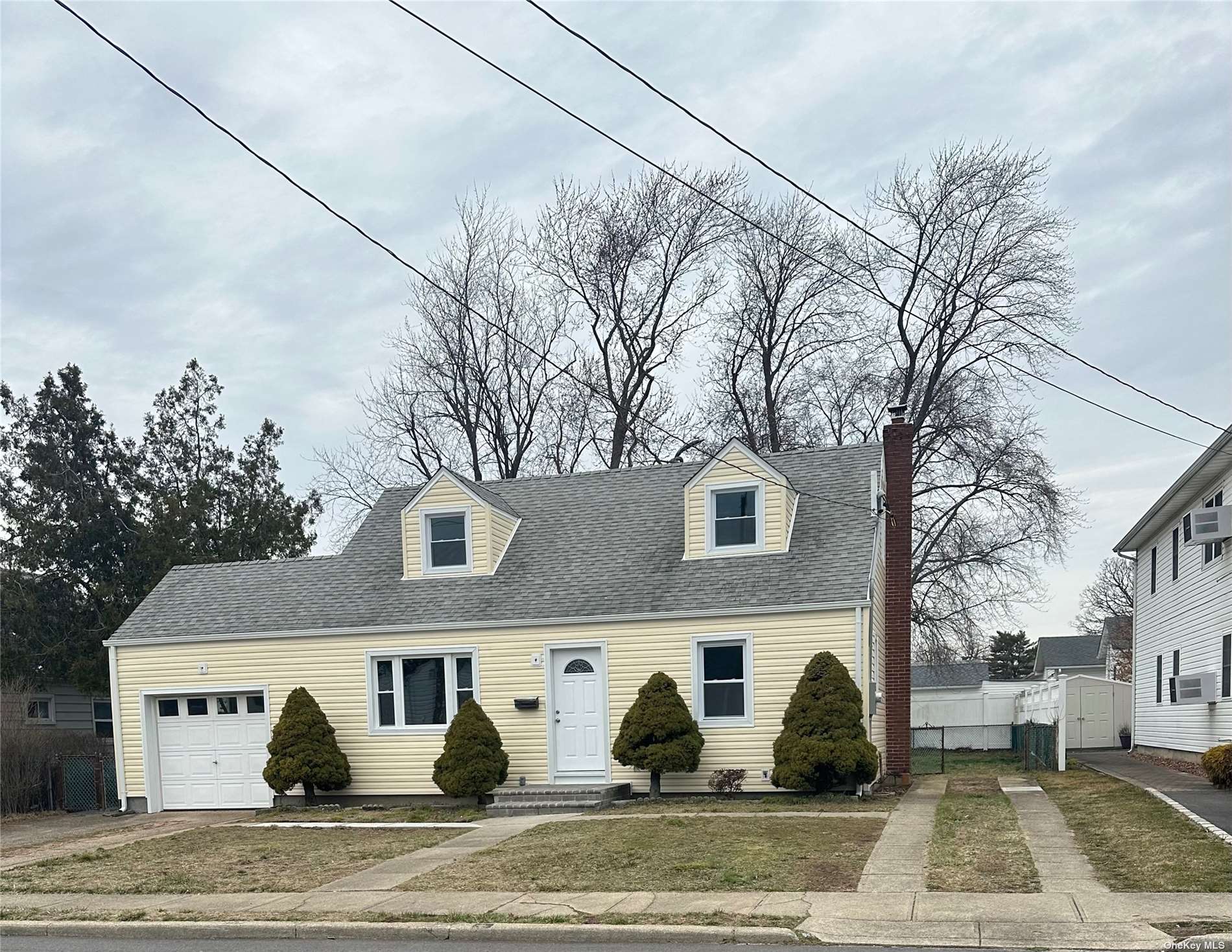 #1 photo, 16 Grant Avenue, Bethpage , NY 11714