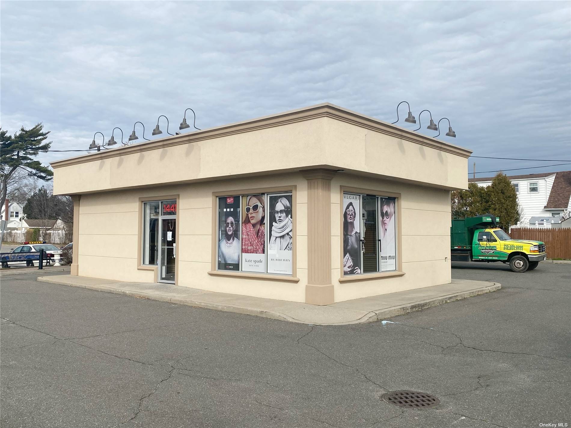 #1 photo, 1441 Jericho Turnpike, 长岛 New Hyde Park , NY 11040