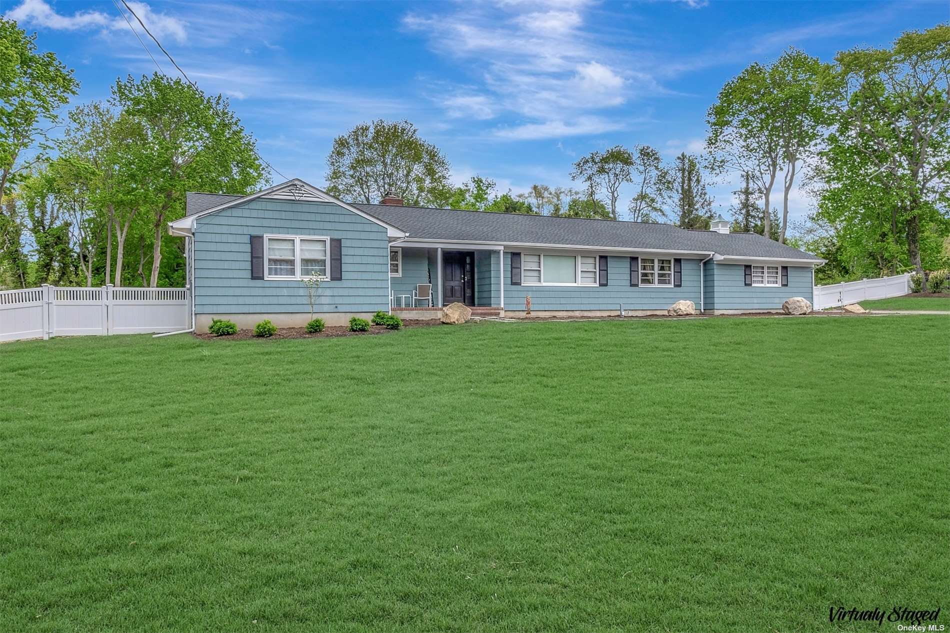 #1 photo, 7 E Cedar Lane, 东长岛 Setauket , NY 11733