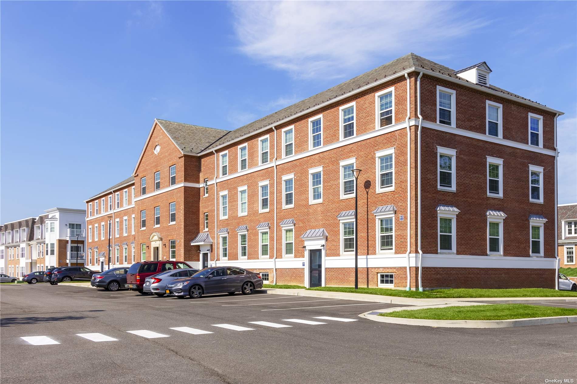 #1 photo, 75 Circle Drive, 东长岛 Central Islip , NY 11722