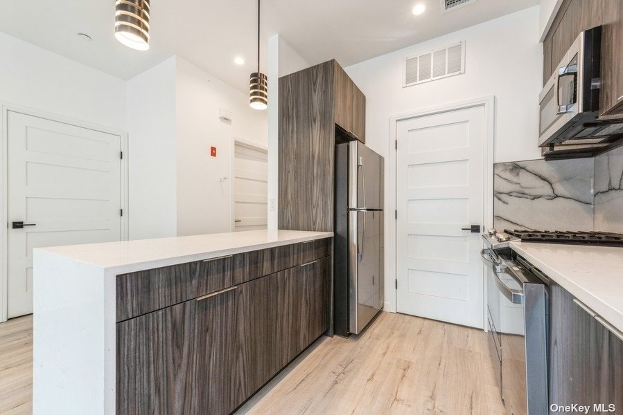 #1 photo, 418 Atlantic Avenue, 长岛 Oceanside , NY 11572