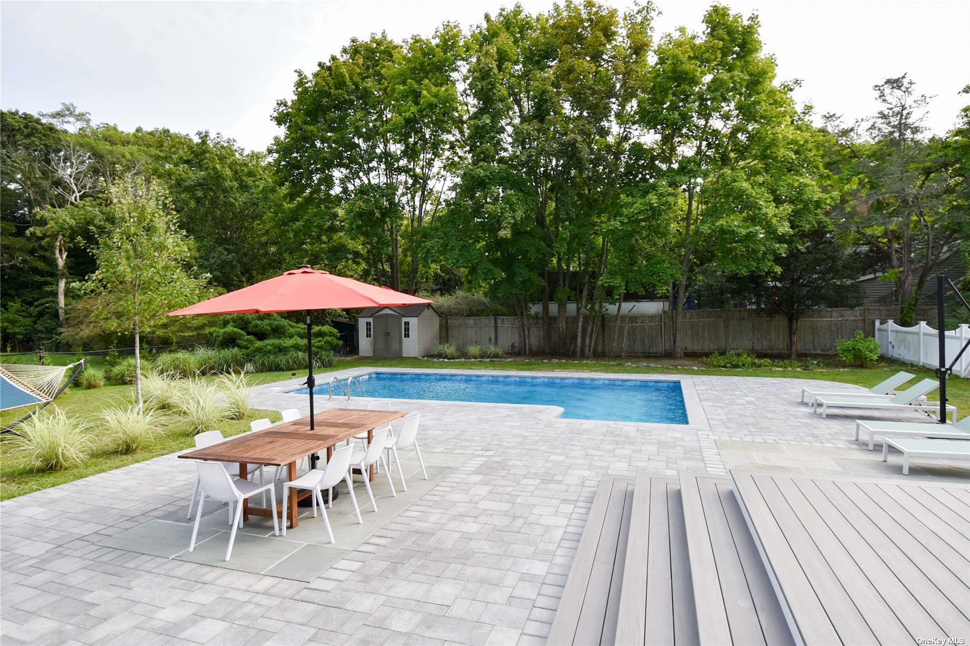 #1 photo, 228 Sunset Avenue, 东长岛 汉普顿 Westhampton Beach , NY 11978