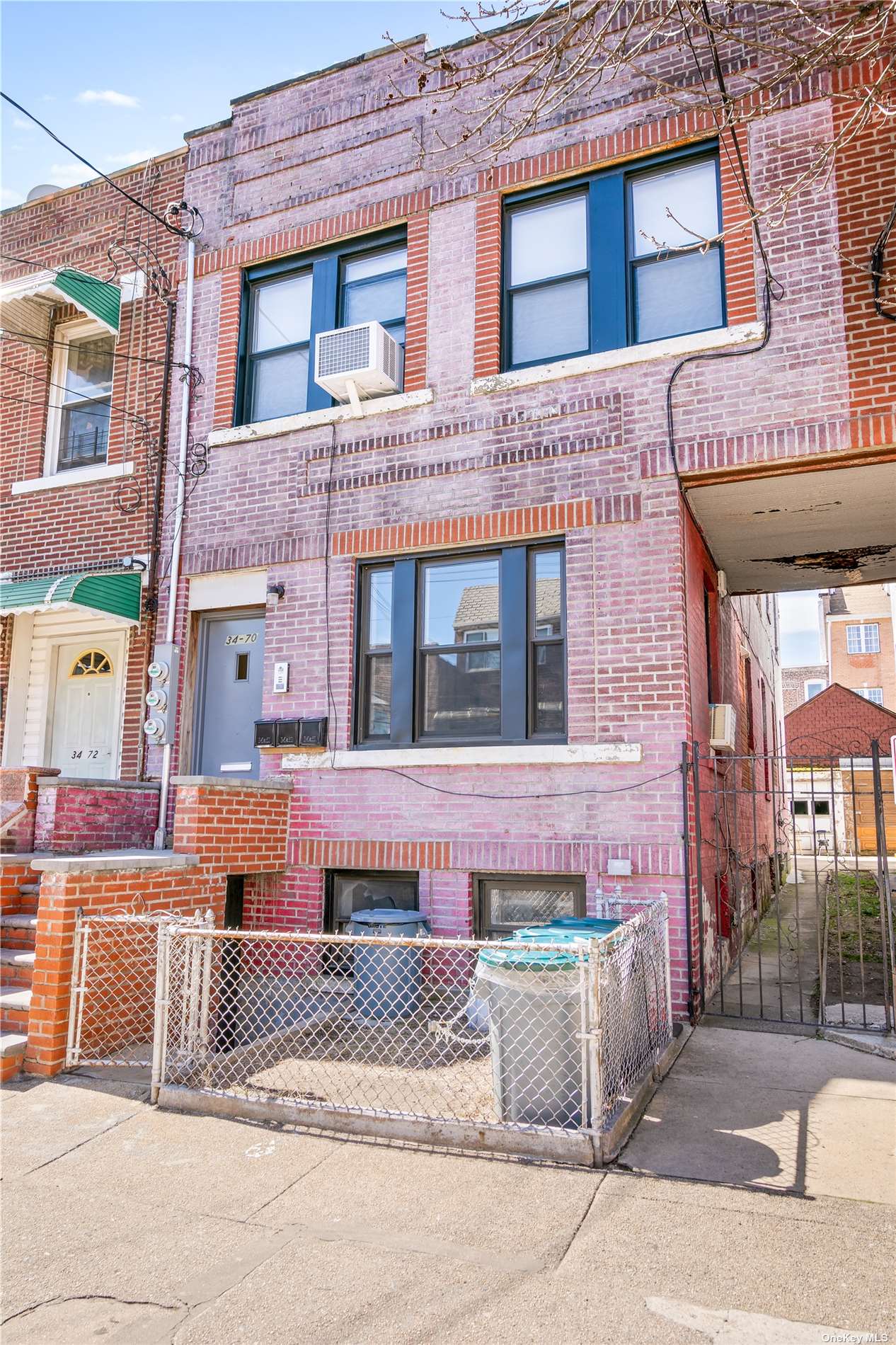 #1 photo, 34-70 110th Street, 皇后區 可樂娜 Corona , NY 11368