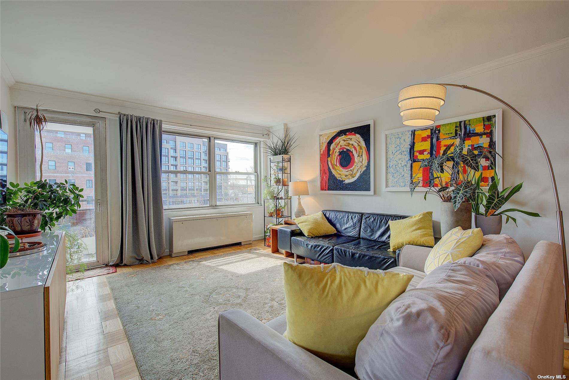 #1 photo, 70-20 108 Street, 皇后區 森林小丘 Forest Hills , NY 11375