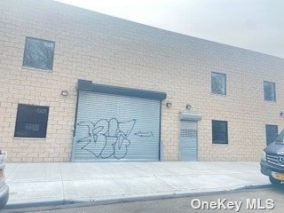 #1 photo, 70-44 48th Avenue, 皇后区 木边 Woodside , NY 11377