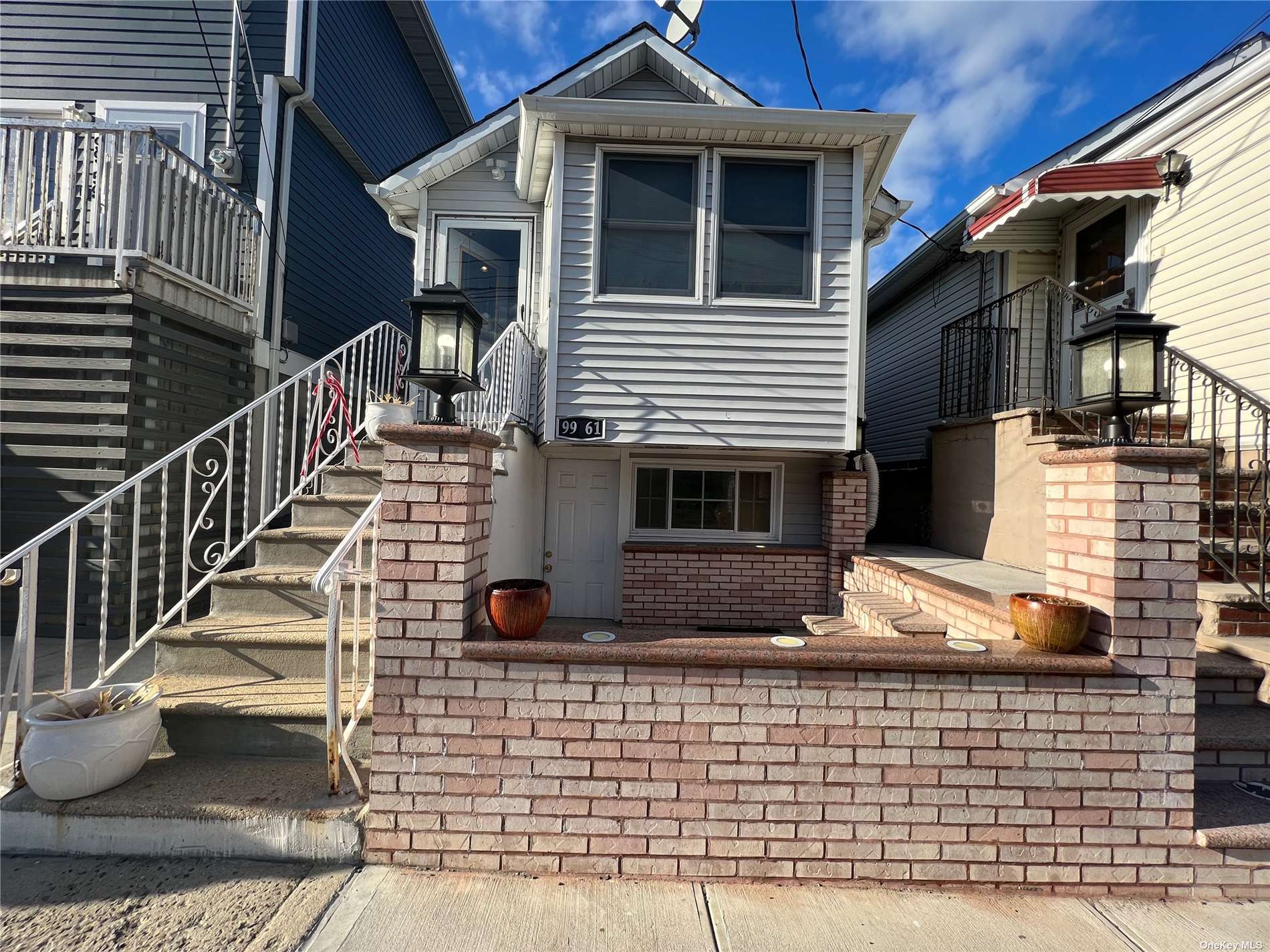 #1 photo, 99-61 163rd Road, 皇后区 霍华德滩 Howard Beach , NY 11414