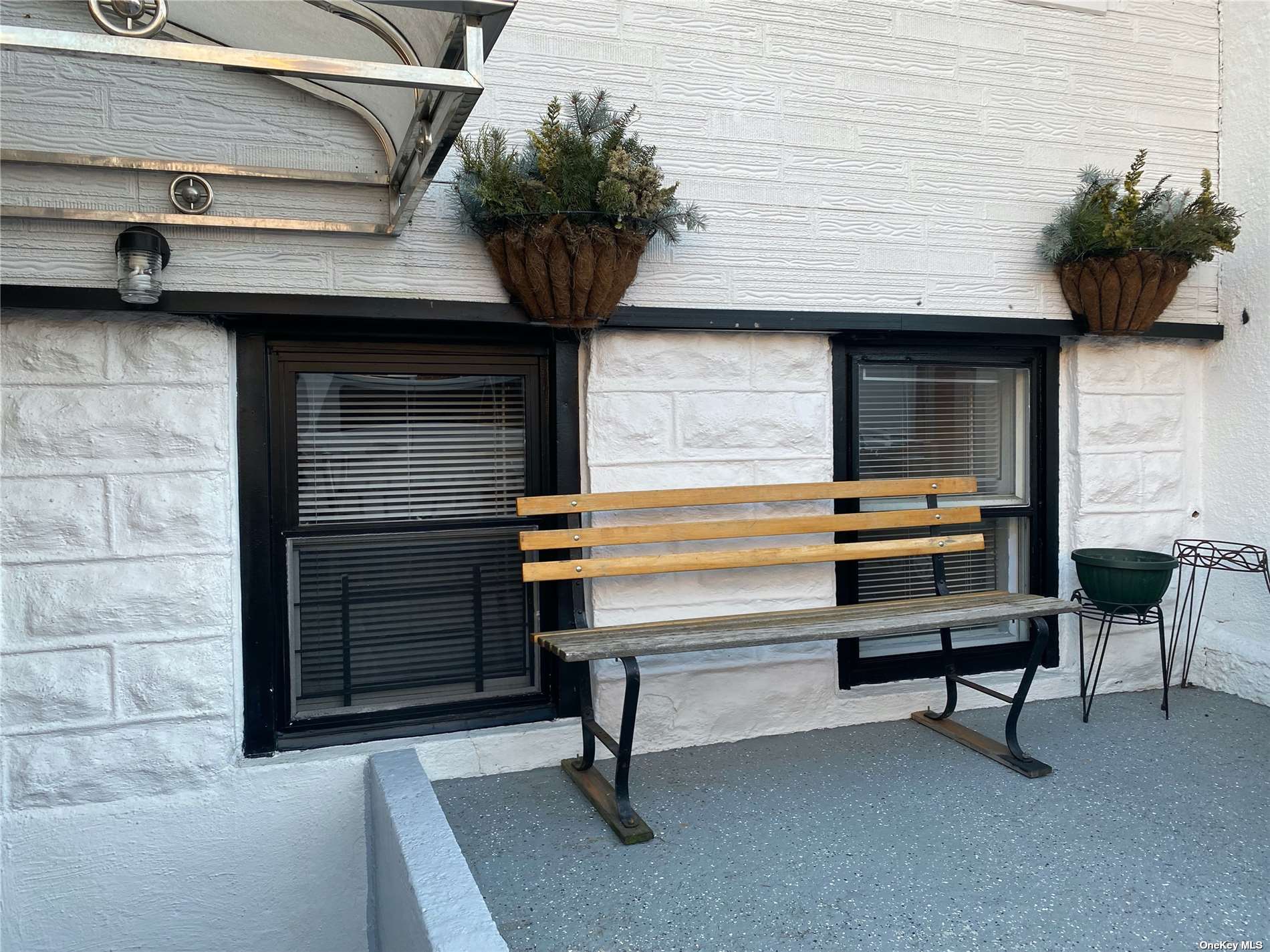 #1 photo, 57-18 Penrod Street, 皇后區 可樂娜 Corona , NY 11368