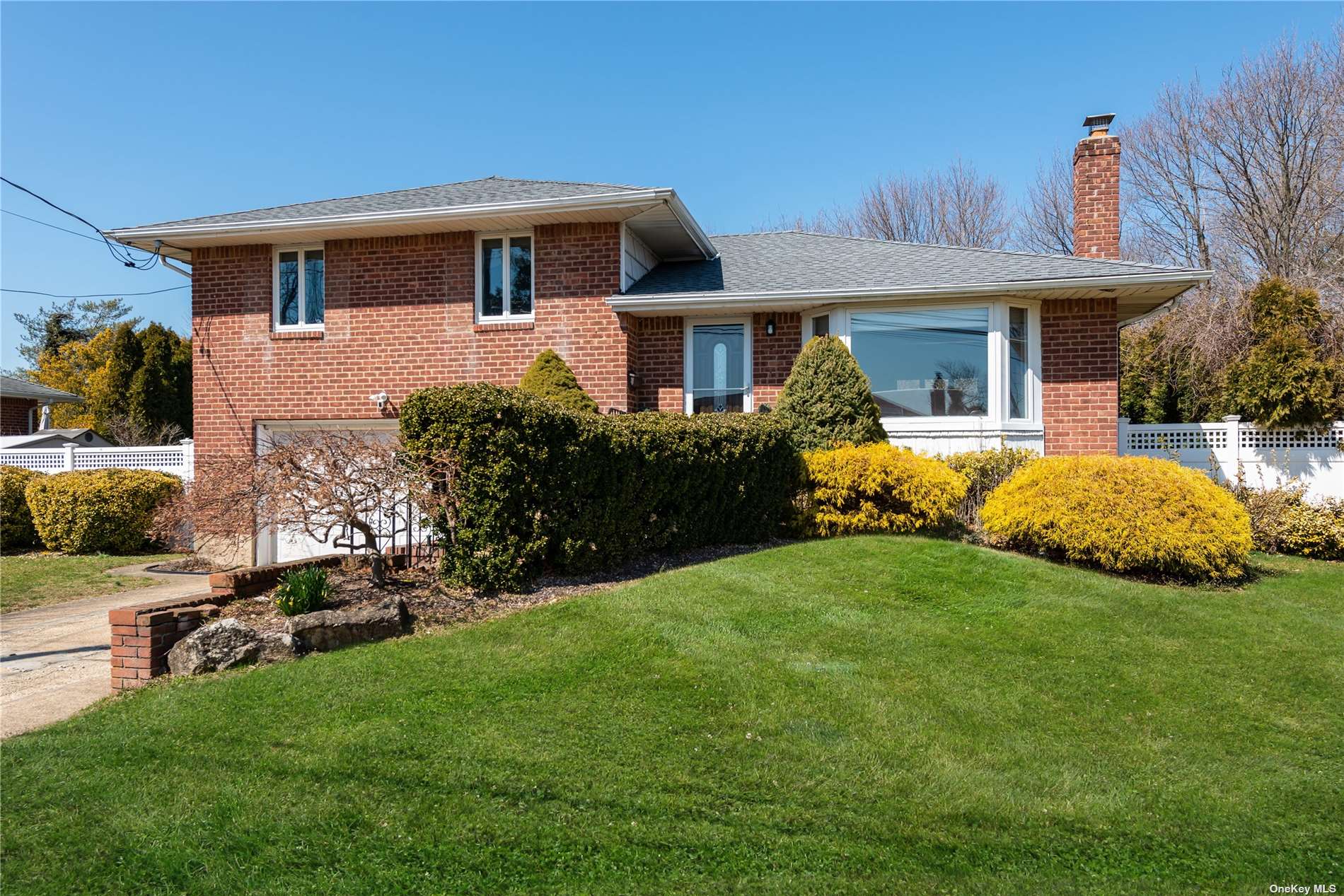 #1 photo, 136 Oakwood Drive, 長島 塞奧瑟 Syosset , NY 11791