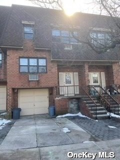 #1 photo, 240-42 69 Ave, 皇后区 道格拉斯顿 Douglaston , NY 11362