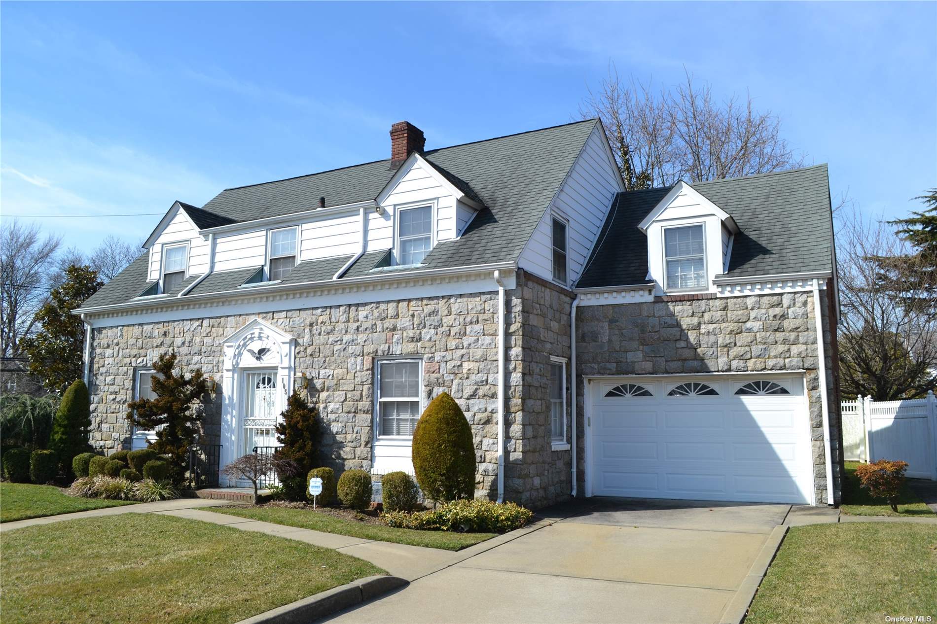 #1 photo, 105 Maryland Avenue, 長島 Freeport , NY 11520