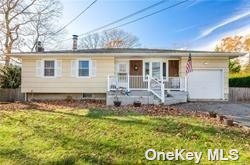 #1 photo, 2324 Pond Road, 東長島 Ronkonkoma , NY 11779