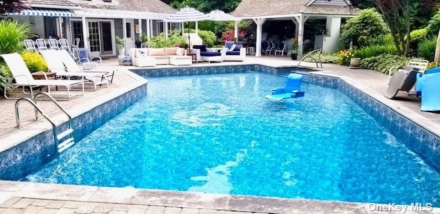 #1 photo, 515 Montauk Highway, 东长岛 汉普顿 Westhampton Beach , NY 11978