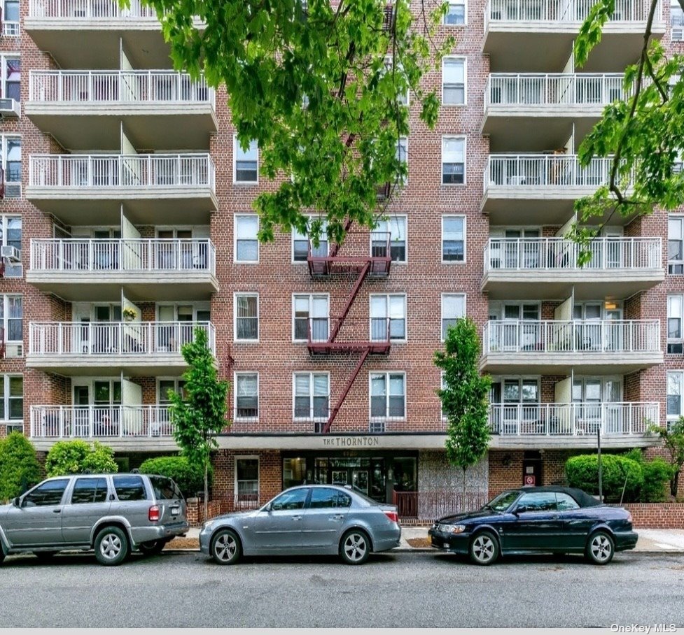 #1 photo, 68-20 Selfridge Street, 皇后区 森林小丘 Forest Hills , NY 11375