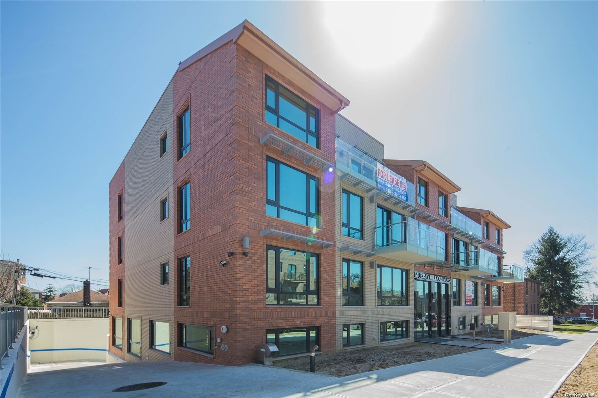 #1 photo, 36-23 172nd Street, 法拉盛 Flushing , NY 11358