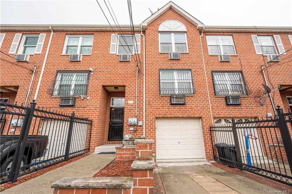 #1 photo, 650 Underhill Avenue, 布朗士 Bronx , NY 10473