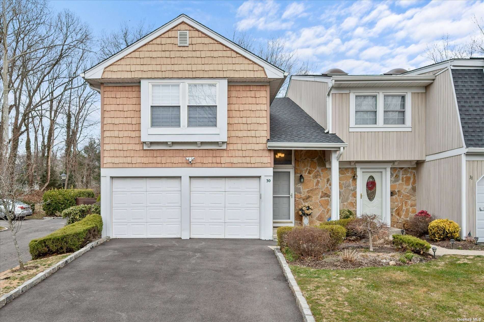 #1 photo, 30 The Mews, 长岛 塞奥瑟 Syosset , NY 11791