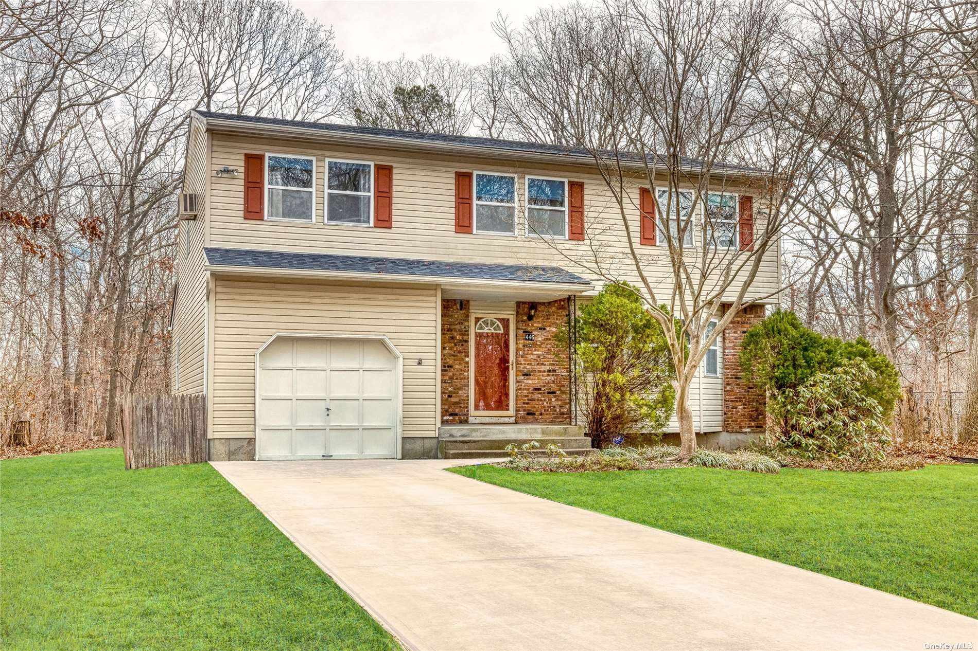 #1 photo, 446 Carnation Drive, 东长岛 Shirley , NY 11967