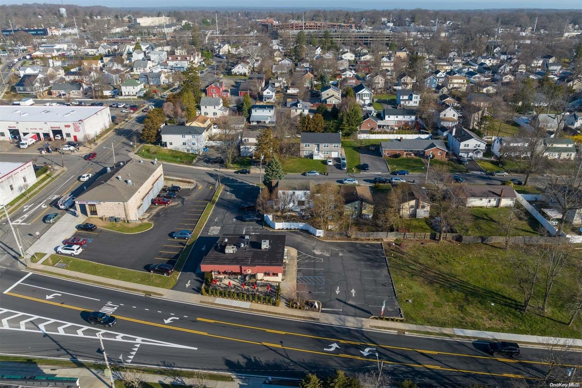 #1 photo, 76 E Pulaski Road, 东长岛 亨廷顿站 Huntington Station , NY 11746