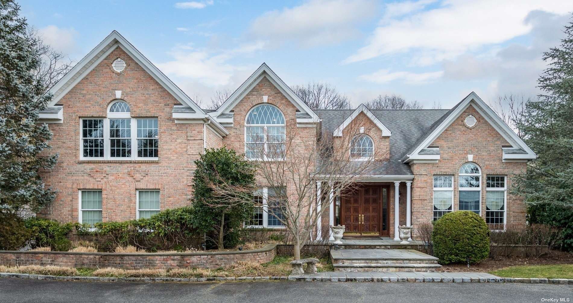 #1 photo, 5 Old Bridge, 东长岛 梅尔维尔 Melville , NY 11747