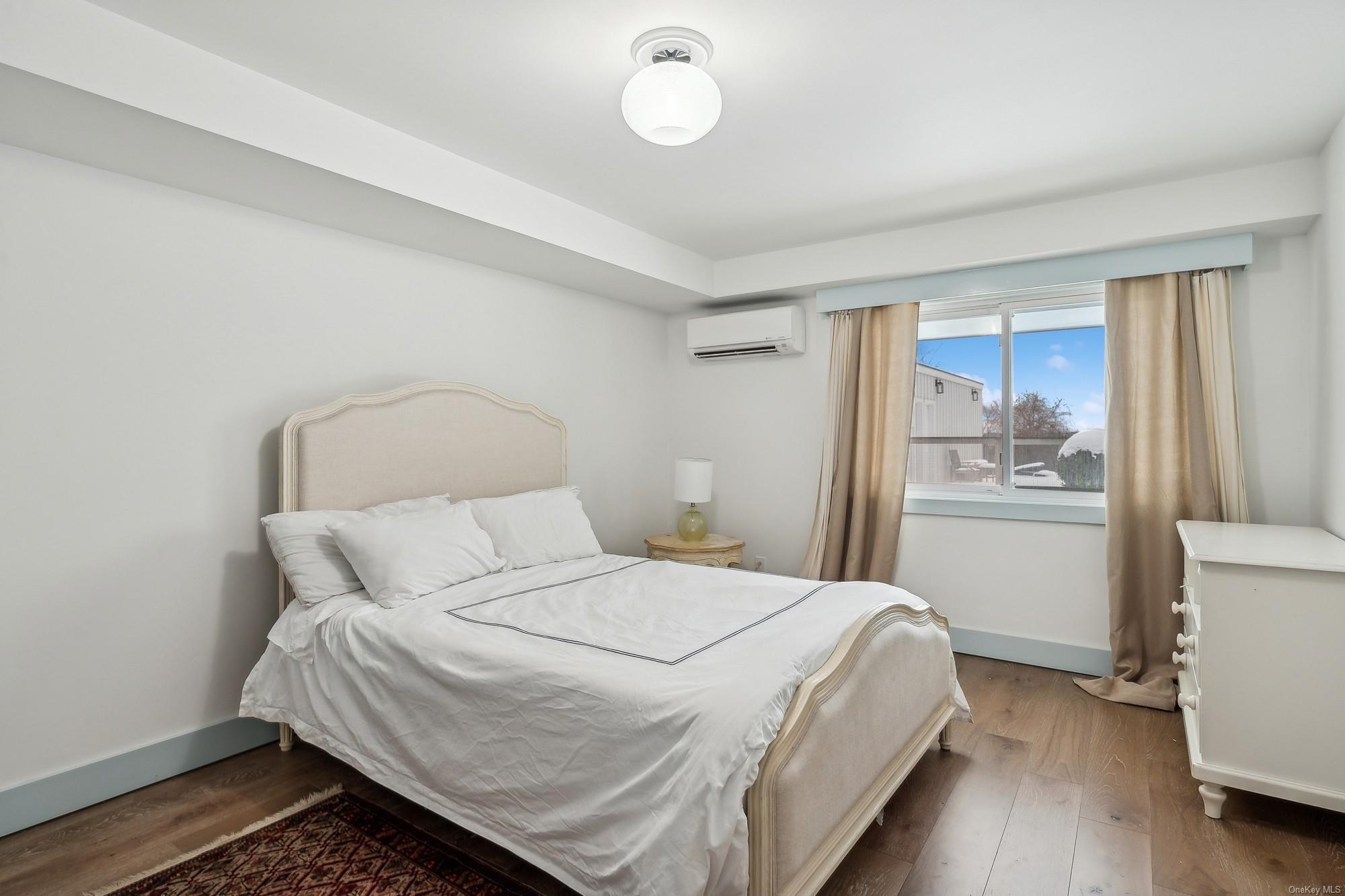 #12 photo, 8 Big Reed Path Path, サフォーク郡 Montauk , NY 11954