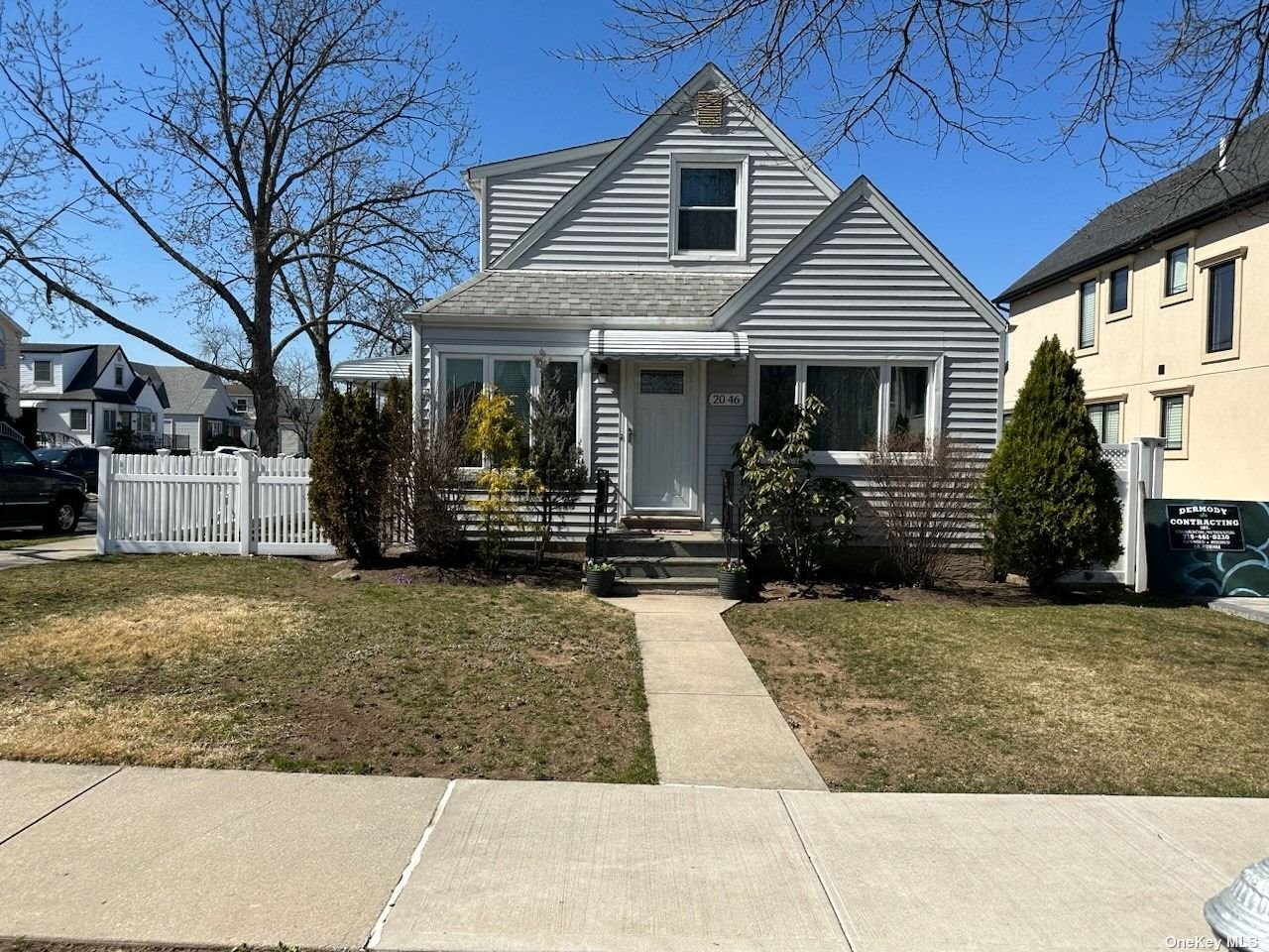 #1 photo, 20-46 169 Street, 皇后区 白石镇 Whitestone , NY 11357