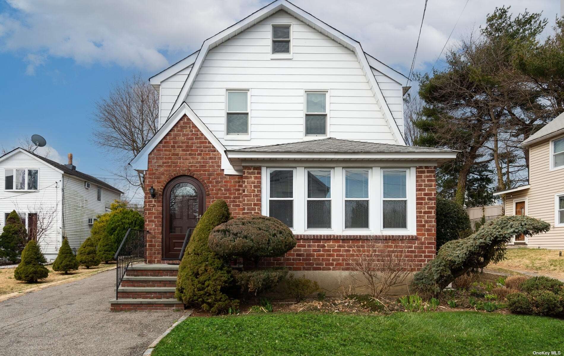 #1 photo, 7 1st Street, 长岛 Greenvale , NY 11548