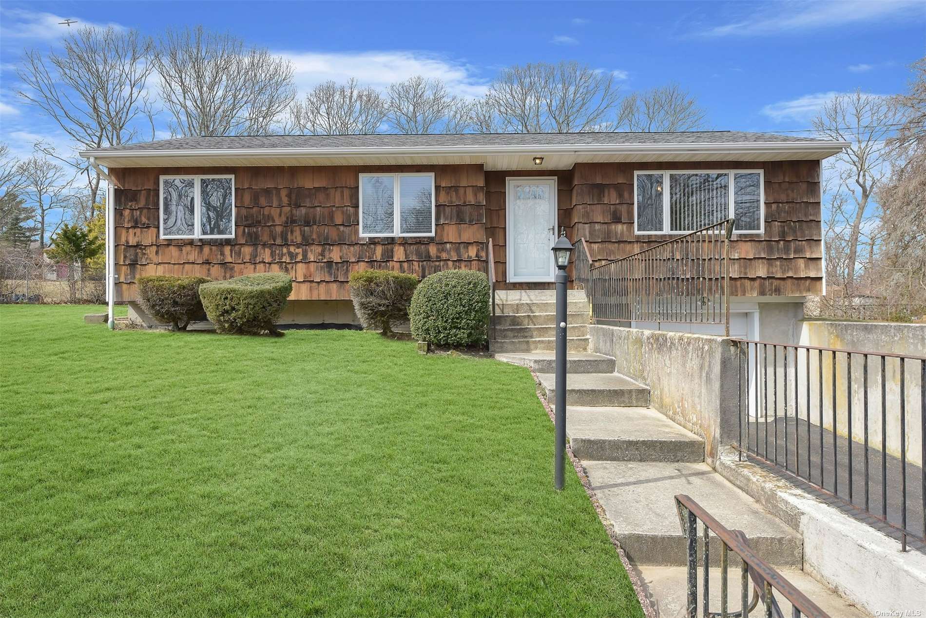 #1 photo, 567 Birch Hollow Drive, Shirley , NY 11967