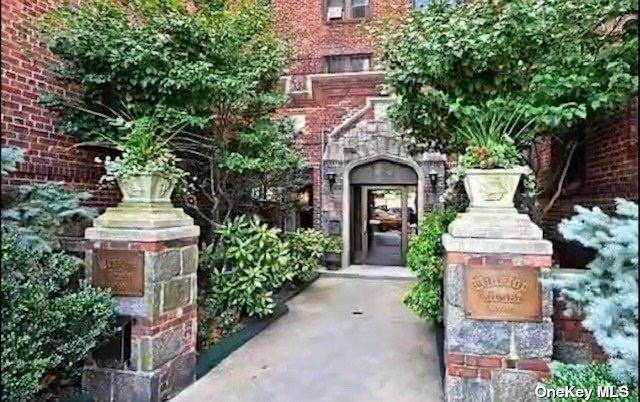 #1 photo, 167-10 Crocheron Avenue, 法拉盛 Flushing , NY 11358