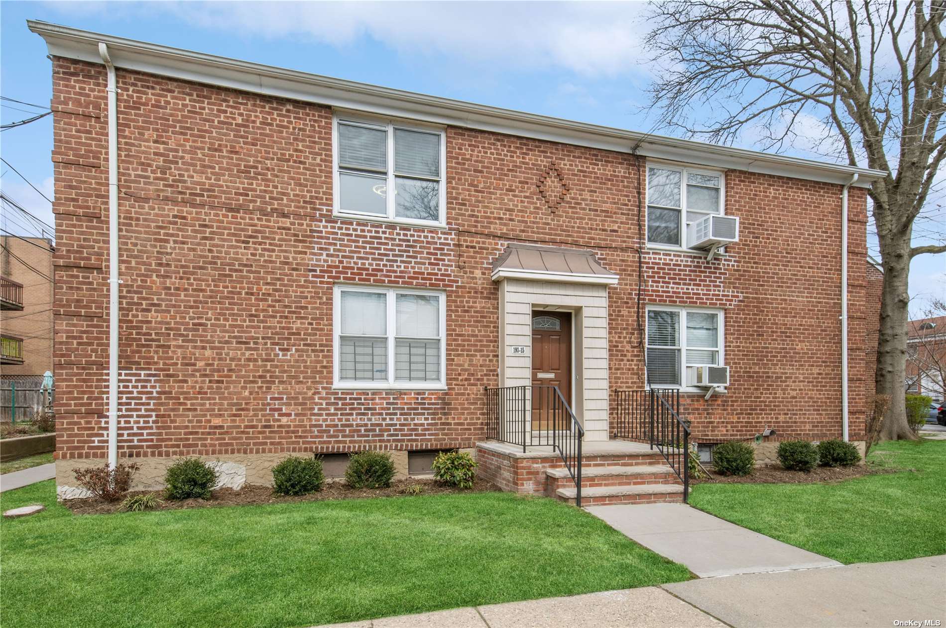 #1 photo, 193-15 37 Ave, 法拉盛 Flushing , NY 11358