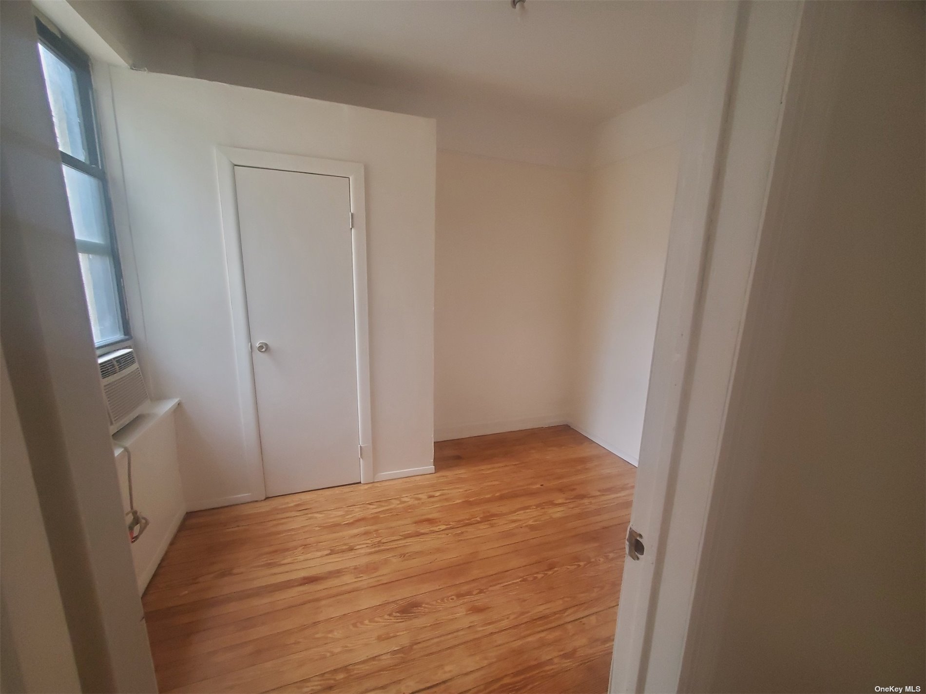 #1 photo, 1212 College Avenue, 布朗士 Bronx , NY 10456