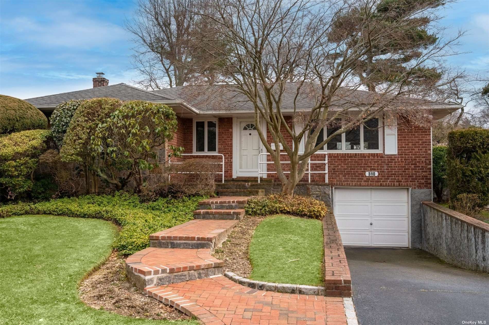 #1 photo, 310 Nimitz Street, 长岛 杰里科 Jericho , NY 11753