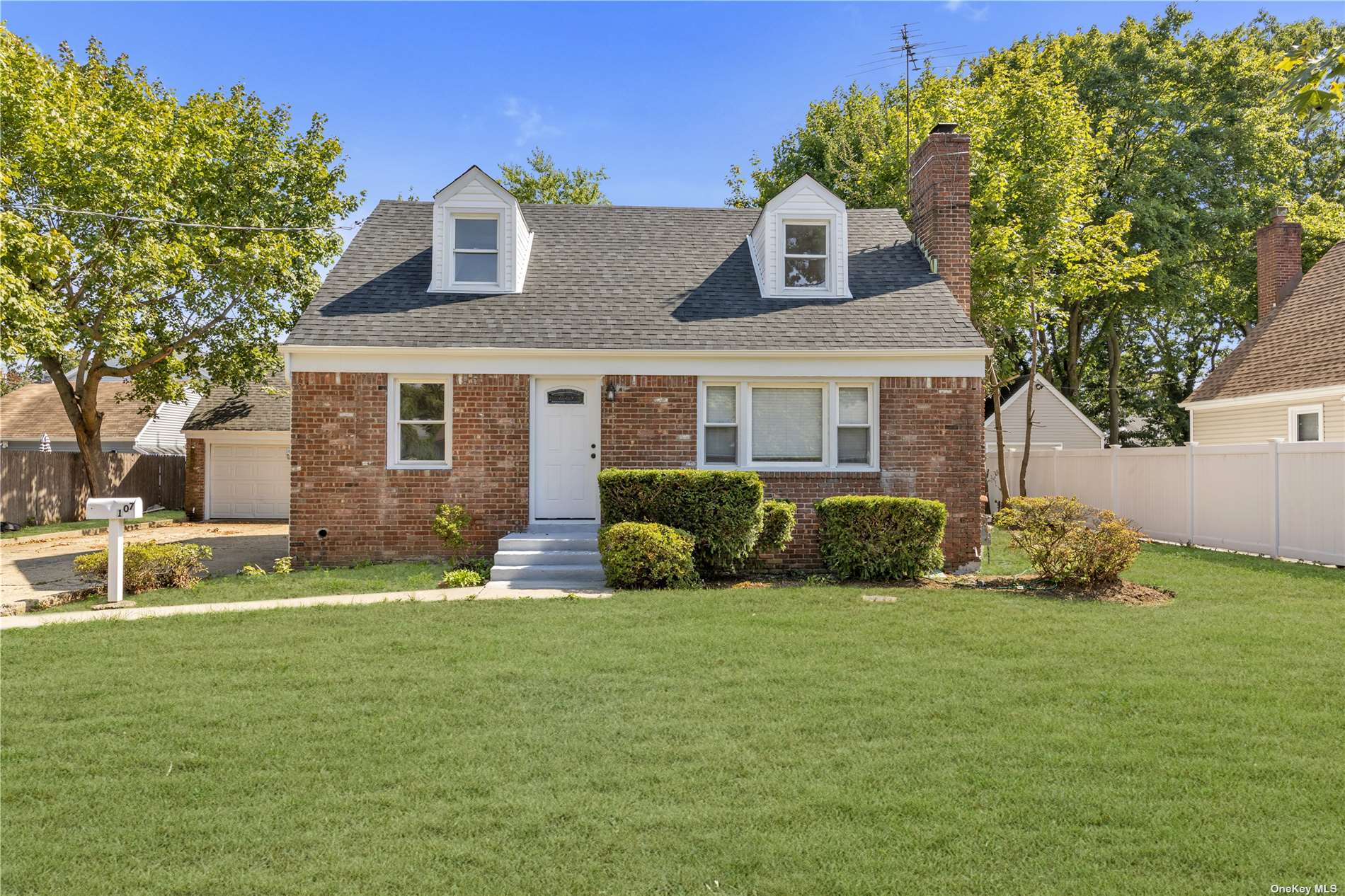 #1 photo, 107 Taft Avenue, Merrick , NY 11566