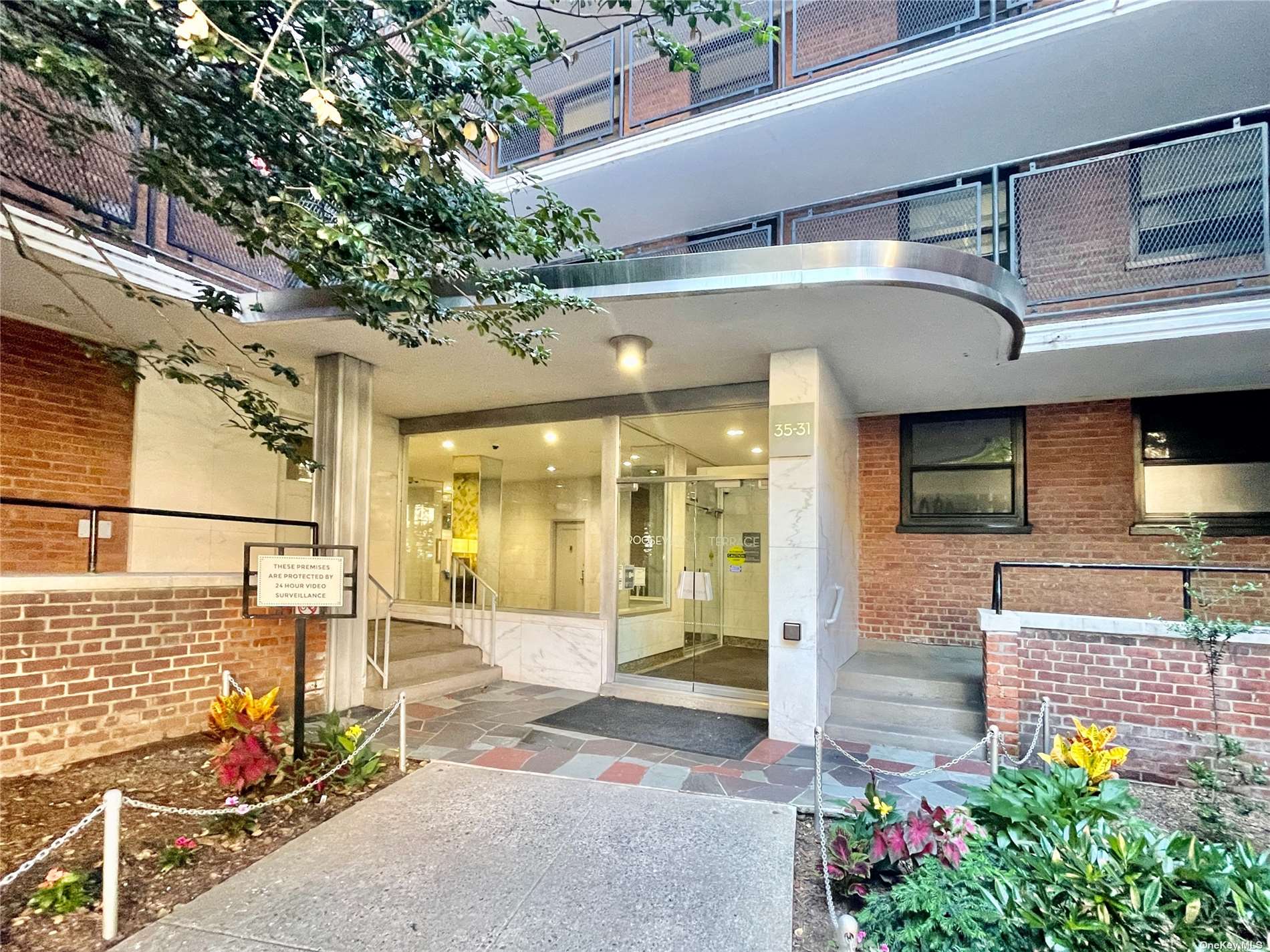 #1 photo, 35-31 85th St, 皇后区 杰克逊高地 Jackson Heights , NY 11372